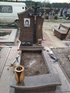монтаж памятника установка луцьк