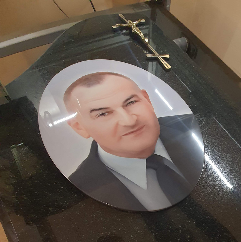 хрест на памятник луцьк